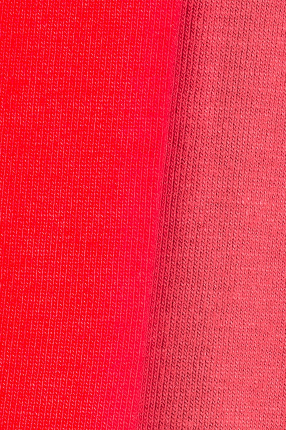 Ama Cherry Red